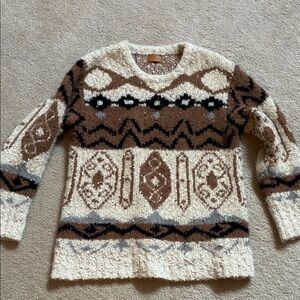 POL the Bailey fuzzy crewneck patterned sweater